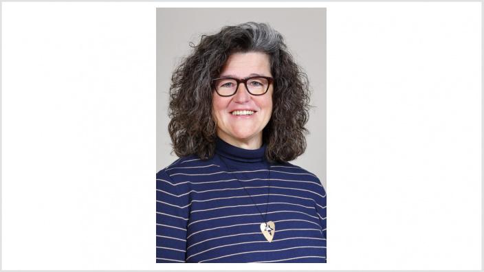 Sandra Hellmuth